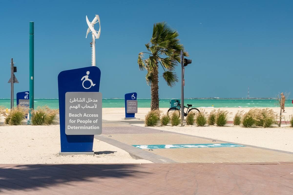 Jumeirah Beach — places to visit in Dubai