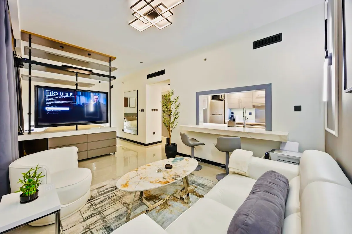 Furnished Apartment | Burj Views — photo 4