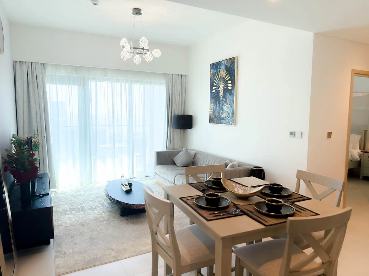 1 Bedroom Apartment for 2 from AED 495 | Burj Royale — photo 4