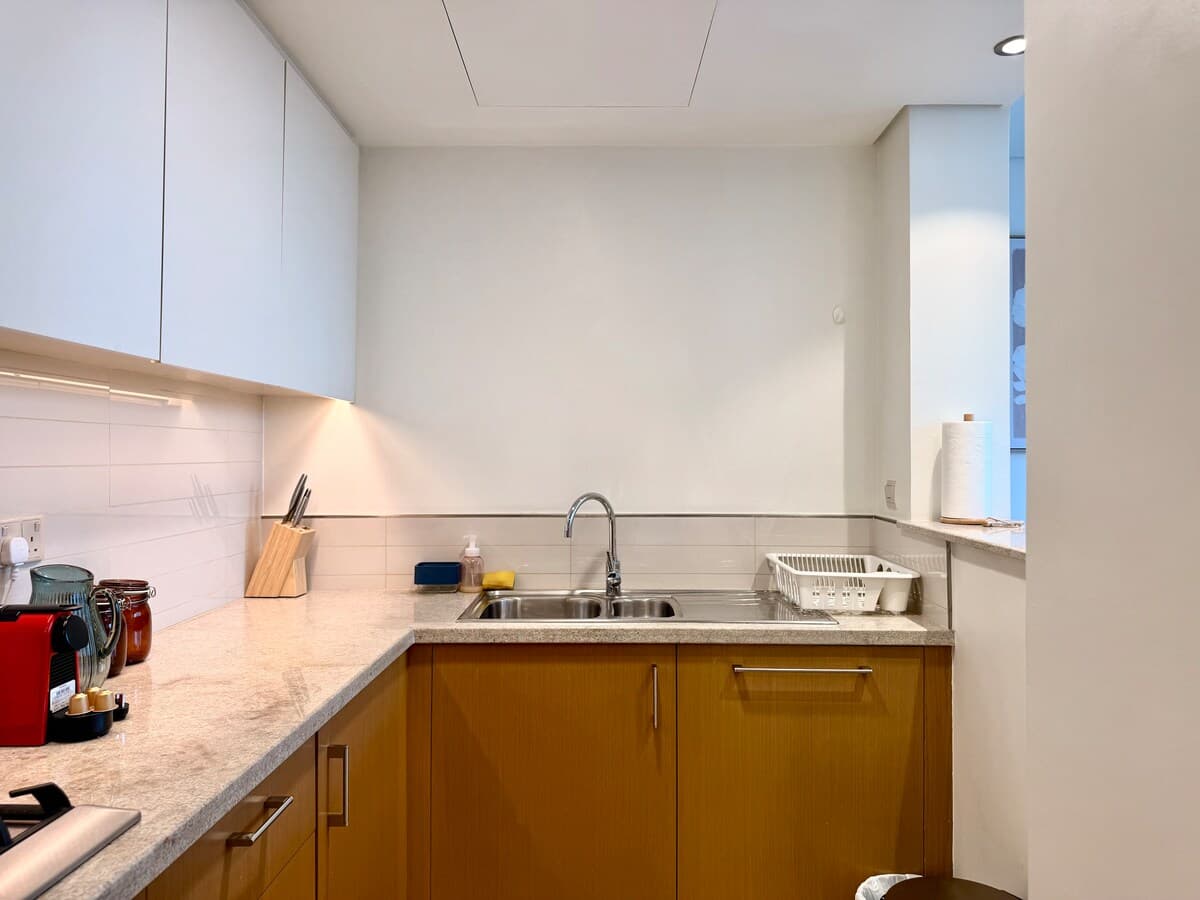 2 Bedroom Furnished Apartment | Burj Vista — photo 6