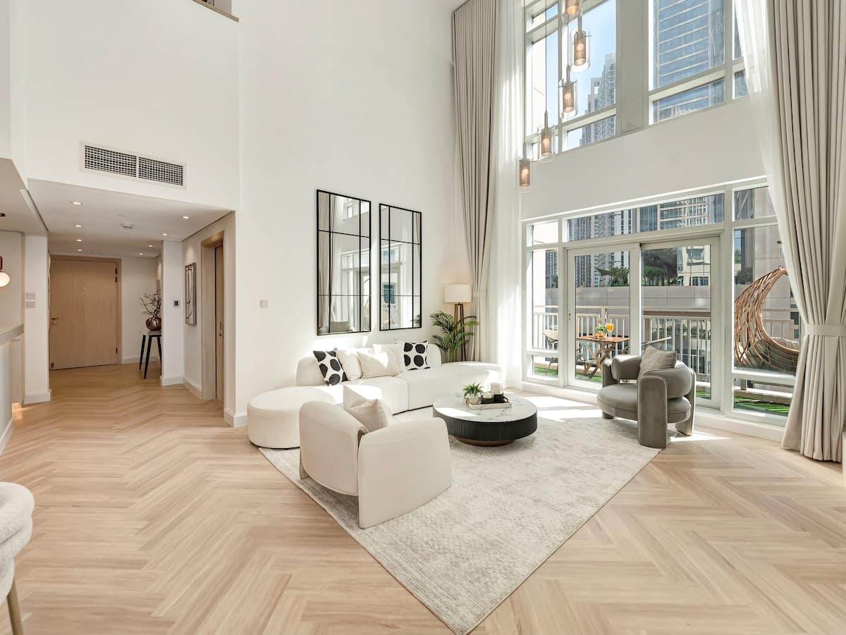3 Bedroom Furnished Apartment | The Lofts — photo 6