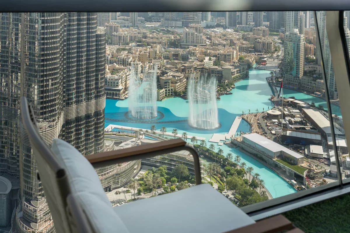 3 Bedroom Furnished Apartment with Burj Khalifa + Fountain View | Burj Vista — photo 7
