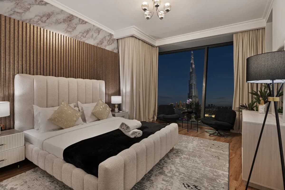3 Bedroom Furnished Apartment with Burj Khalifa + Fountain View | Burj Vista — photo 5
