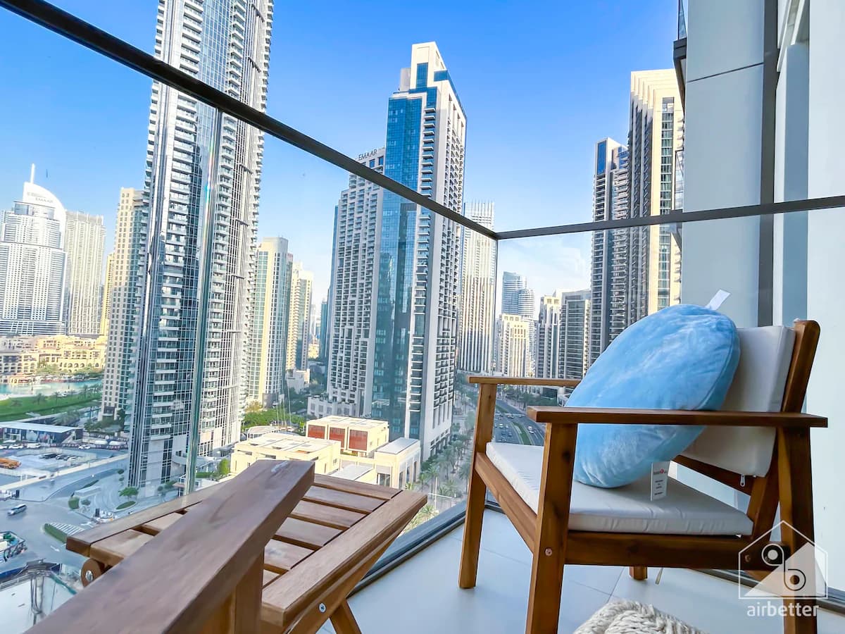 4 Bedroom Furnished Apartment | Burj Crown — photo 3