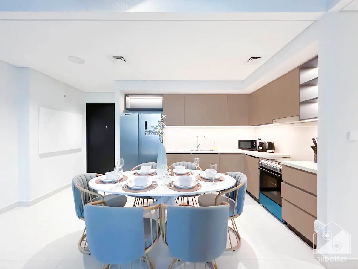 4 Bedroom Furnished Apartment | Burj Crown — photo 4
