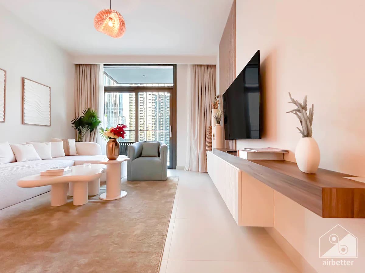4 Bedroom Furnished Apartment | Burj Crown