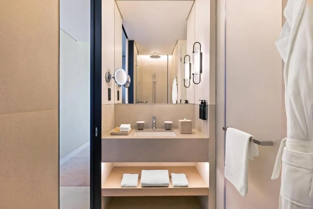 1 Bedroom Furnished Apartment with City View | Vida Residences Dubai Mall — photo 5