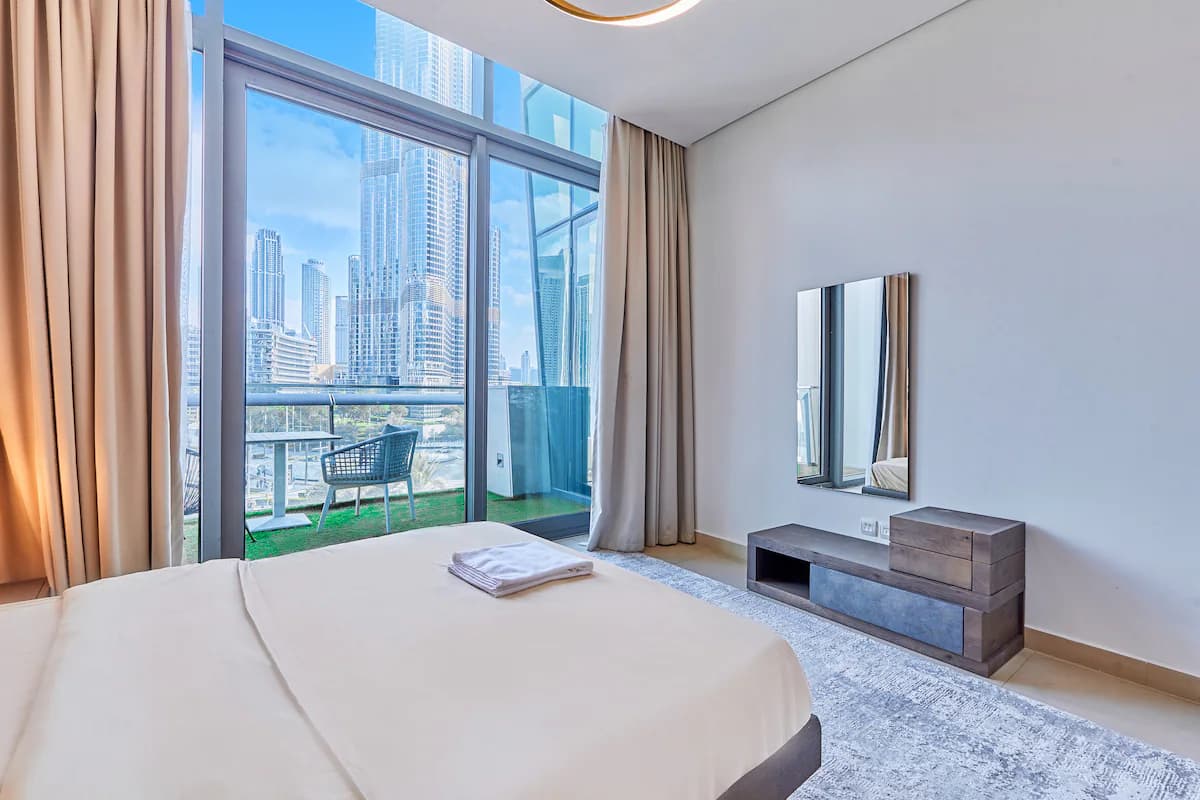 3 Bedroom Furnished Apartment | Burj Vista — photo 5