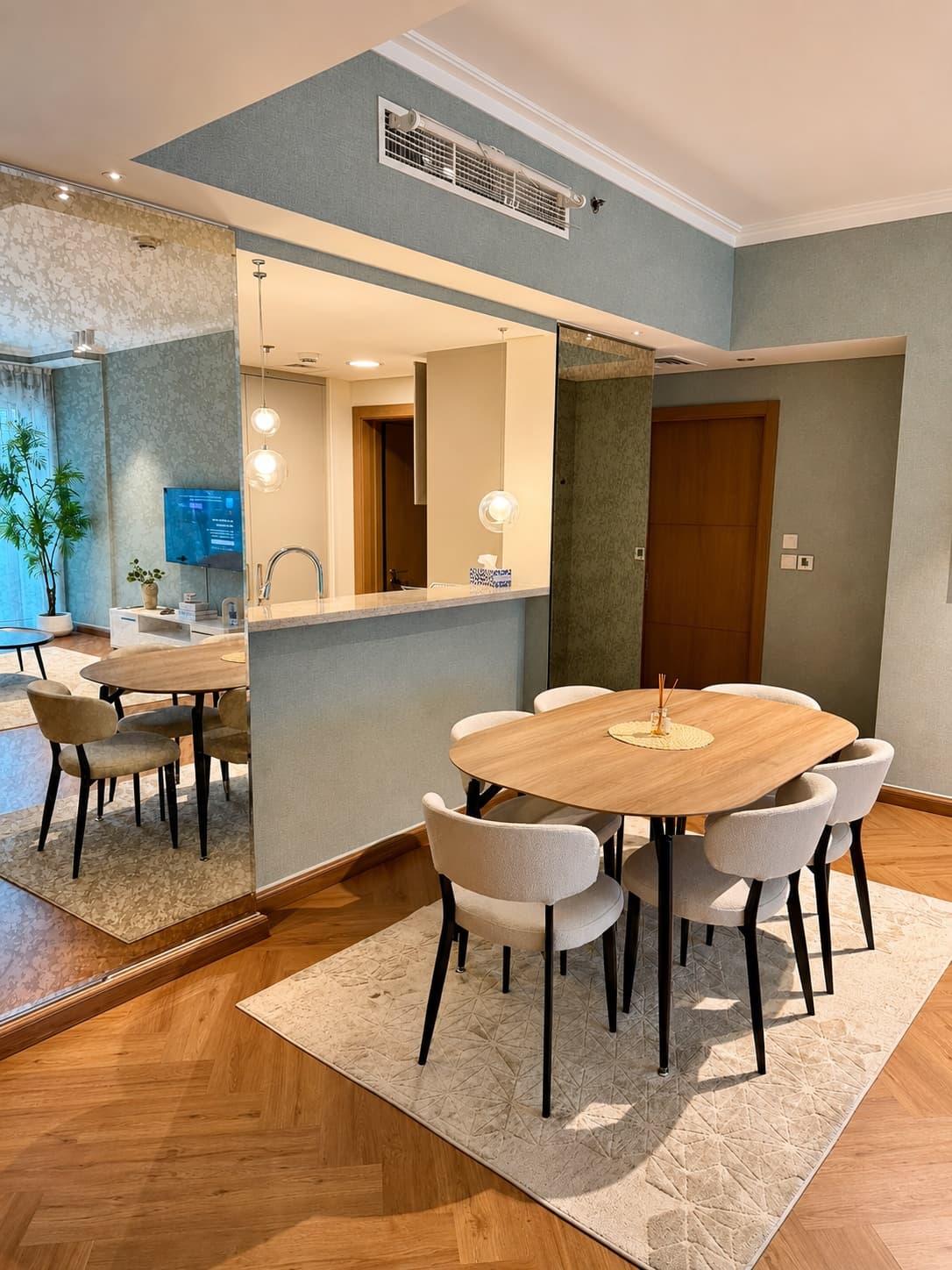 2 Bedroom Apartment, Pets Allowed | Burj Vista Dubai — photo 4