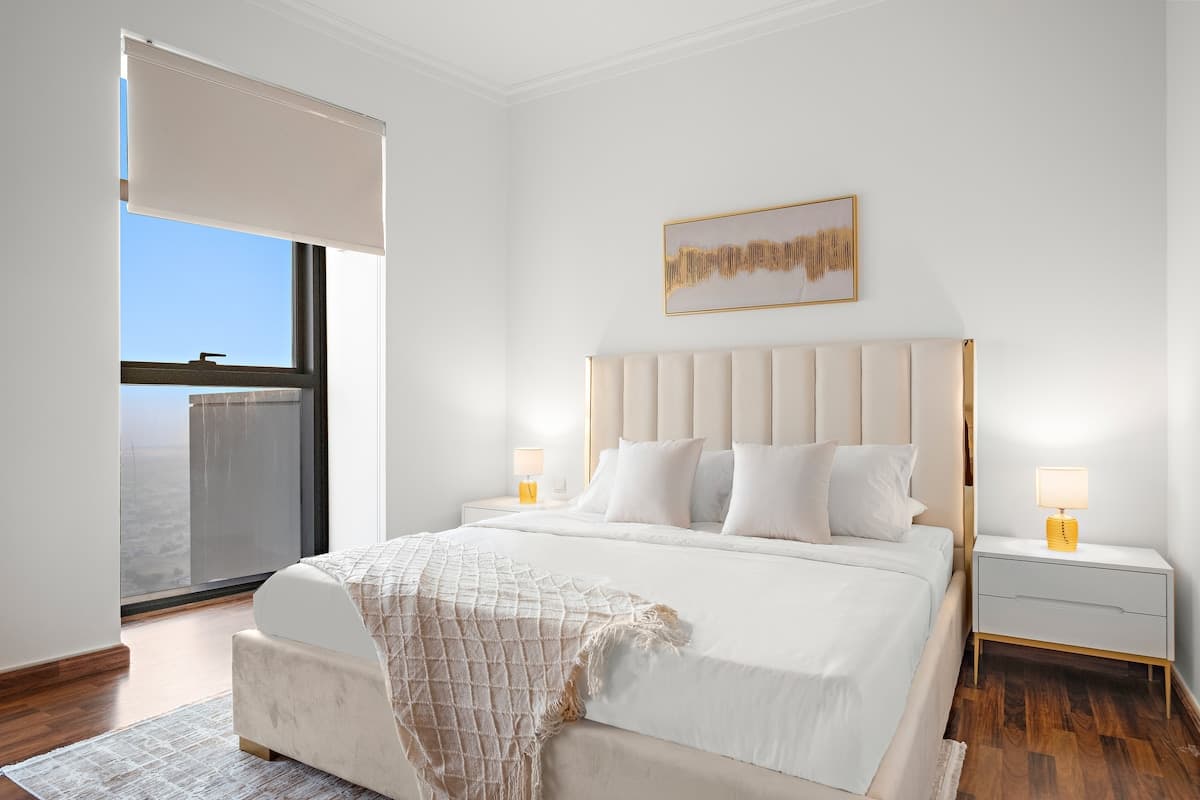 4 Bedroom Waterfront Apartment, Sleeps 11 | Burj Vista — photo 4
