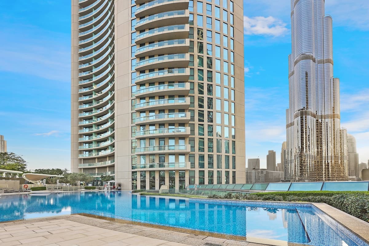 4 Bedroom Waterfront Apartment, Sleeps 11 | Burj Vista — photo 5