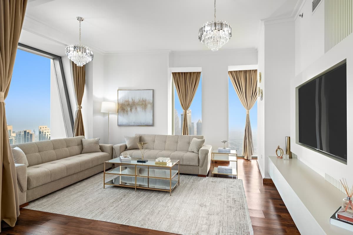 4 Bedroom Waterfront Apartment, Sleeps 11 | Burj Vista — photo 3
