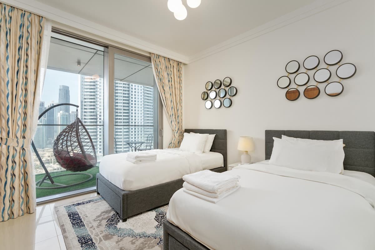 2 Bedroom Furnished Apartment with Full Burj Khalifa View | Boulevard Point — photo 6