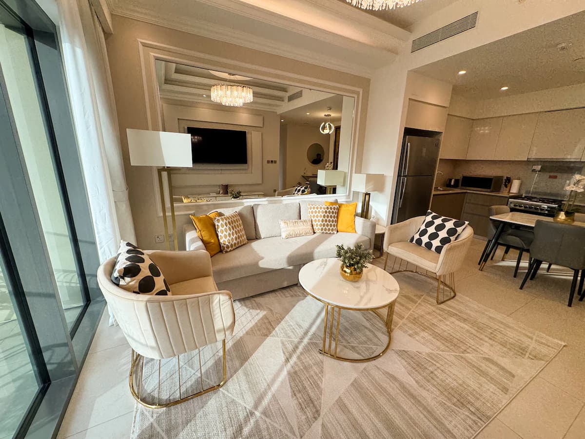 2 Bedroom Furnished Apartment | Burj Royale — photo 2
