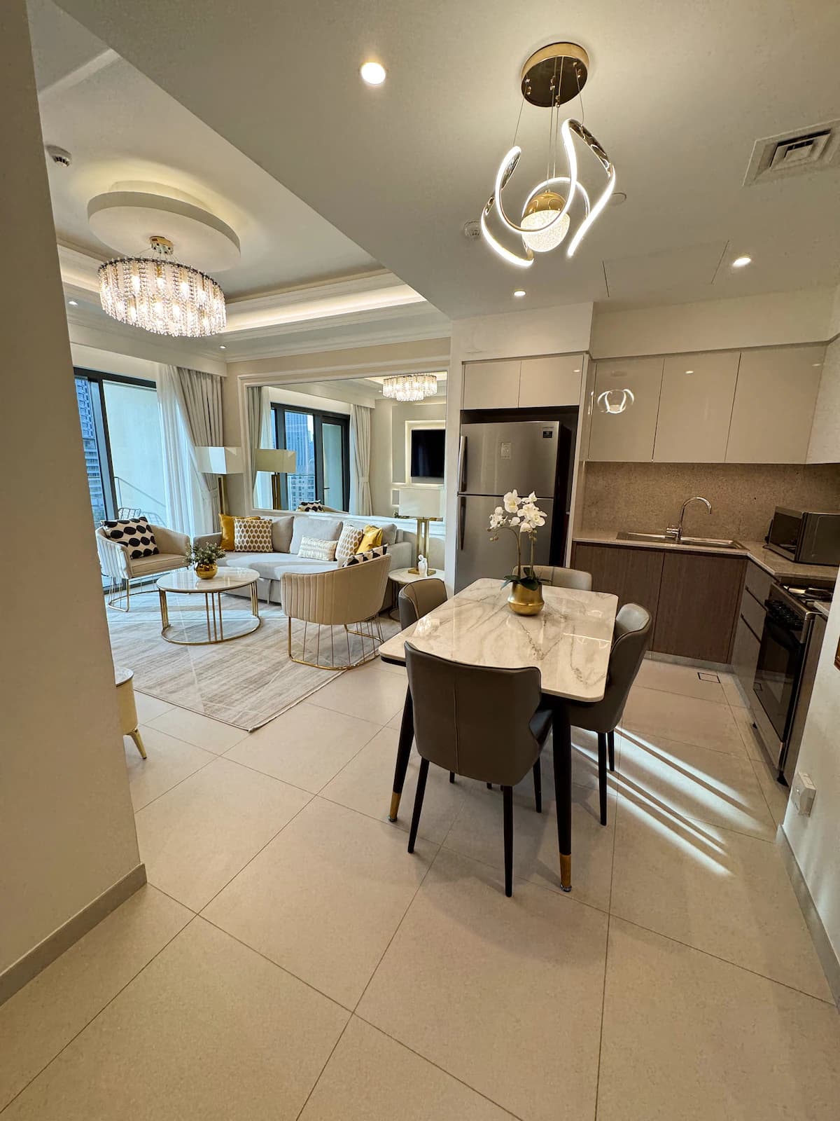 2 Bedroom Furnished Apartment | Burj Royale — photo 4