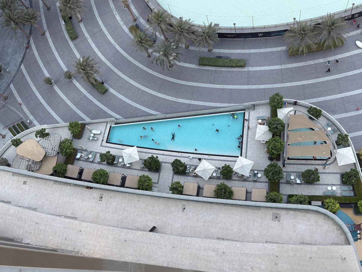 2 Bedroom Furnished Apartment with Fountain View | Grande Signature Residences — photo 5
