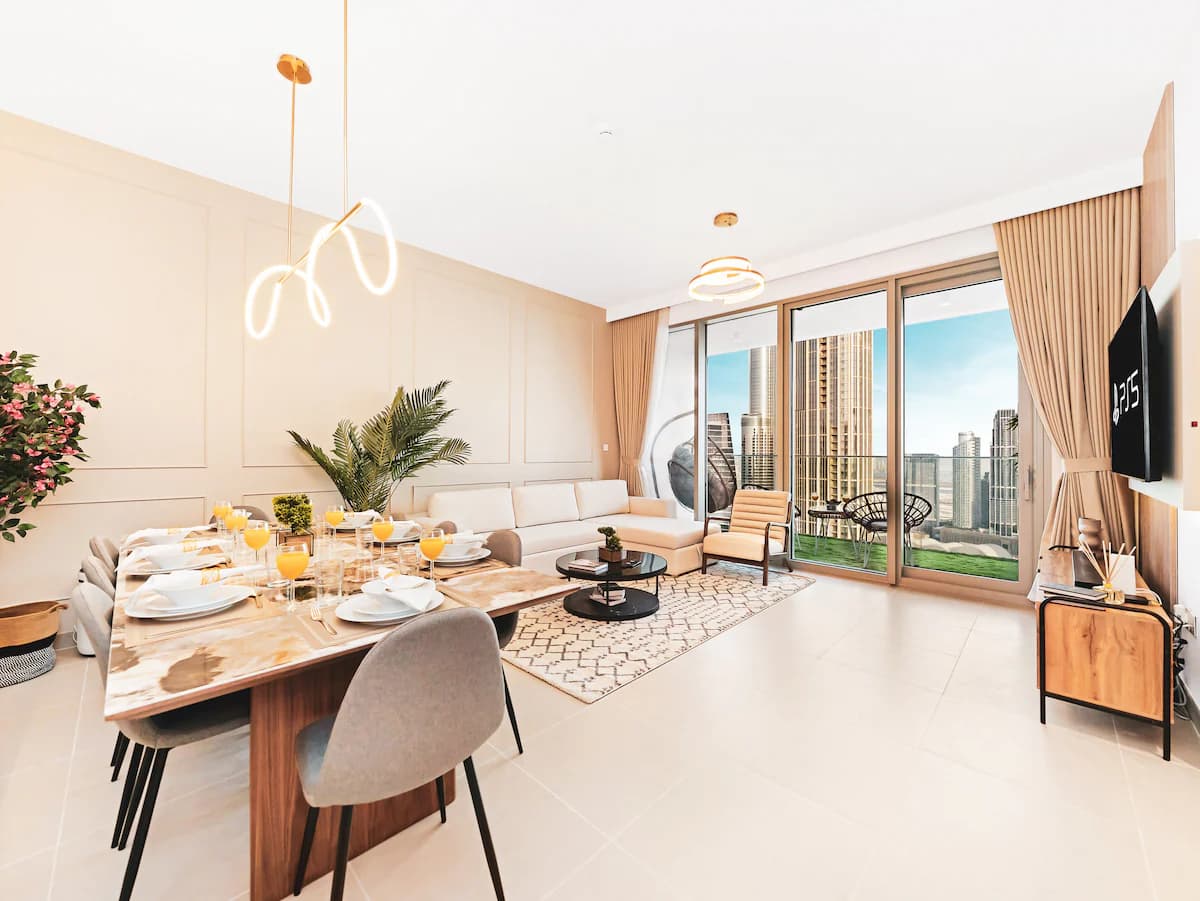 4 Bedroom Furnished Apartment with Burj Khalifa And Fountain View | Forte Towers — photo 5