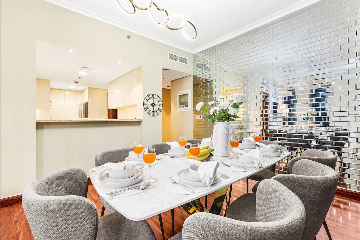 Burj Vista 3-Bed, 3-Bath Apartment, Sleeps 8, Fountain View — photo 8