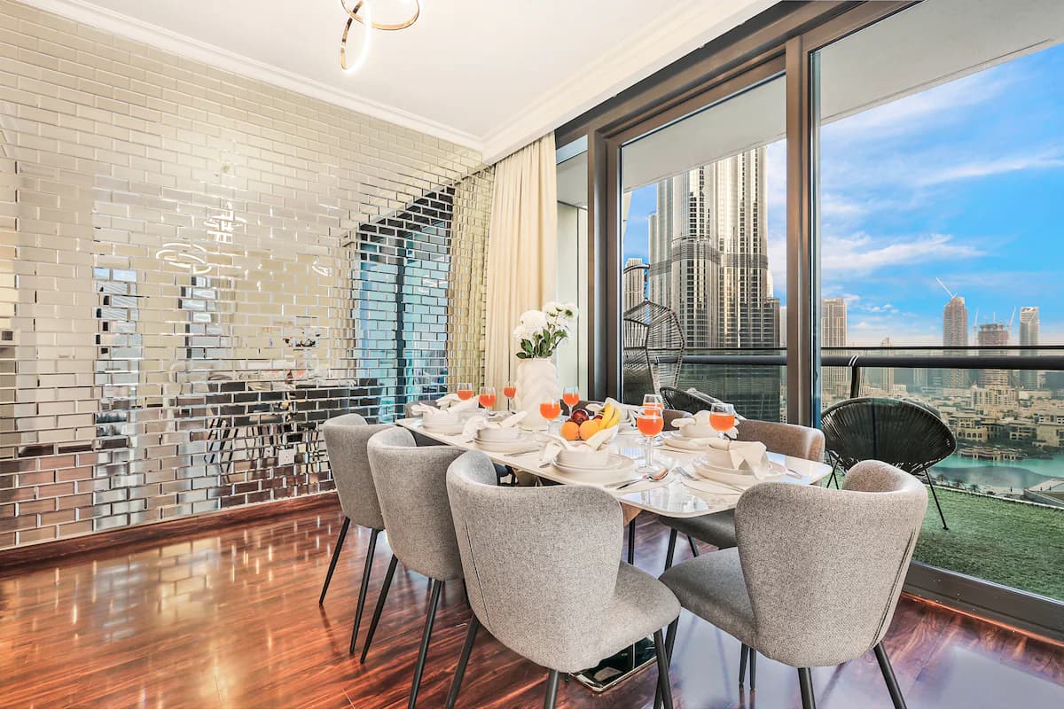 Burj Vista 3-Bed, 3-Bath Apartment, Sleeps 8, Fountain View — photo 4