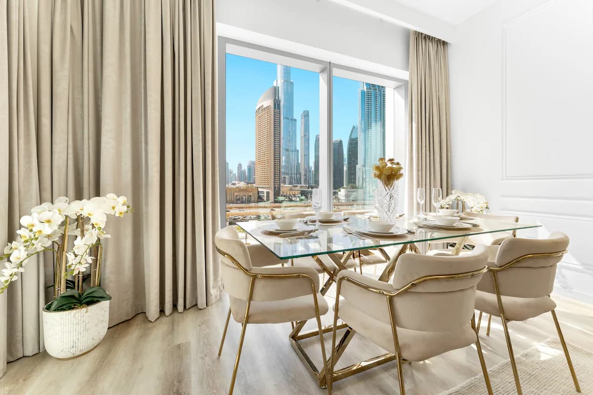 2 Bedroom Furnished Apartment | Downtown Views II