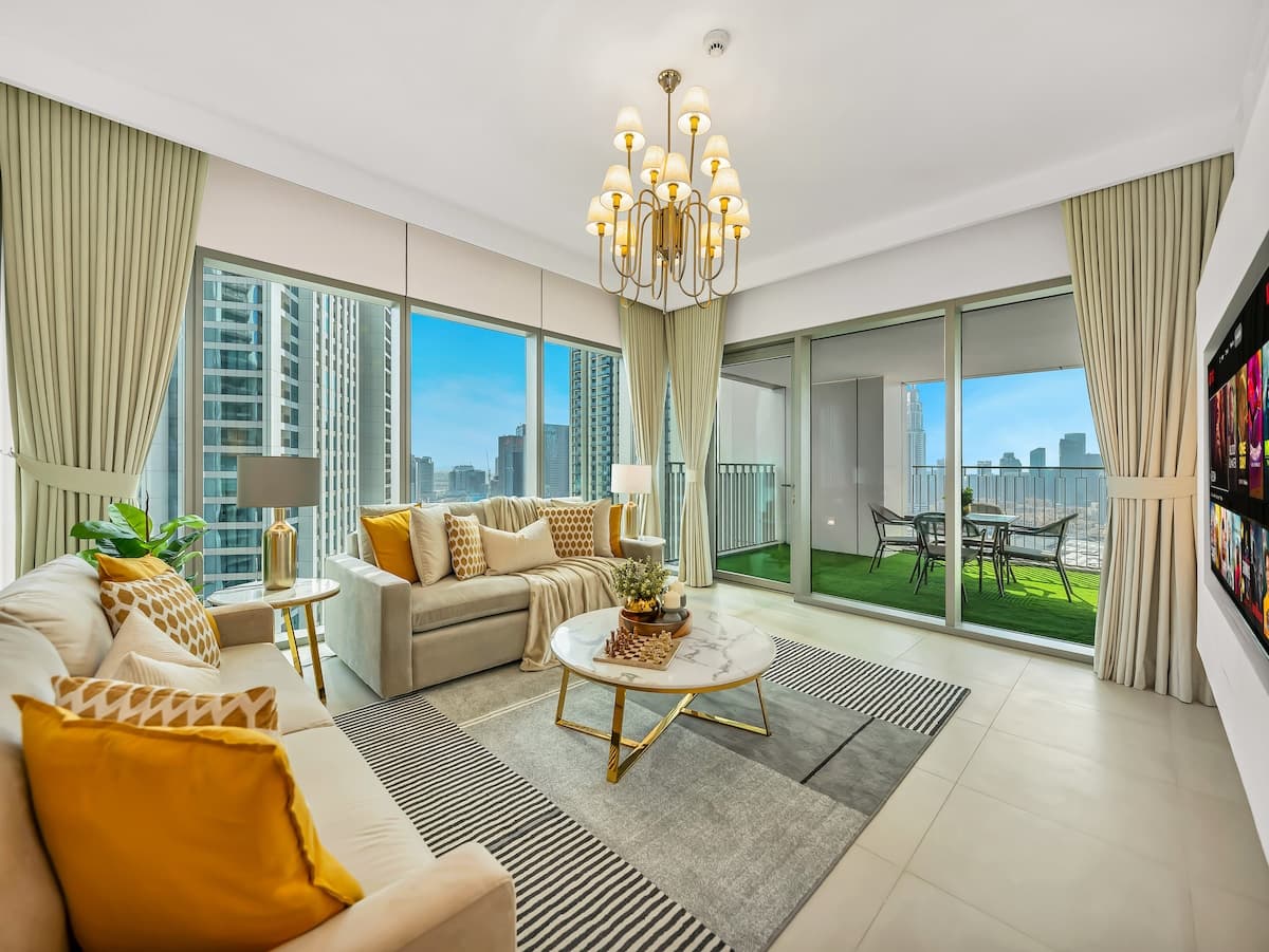 3 Bedroom Furnished Apartment | Downtown Views II