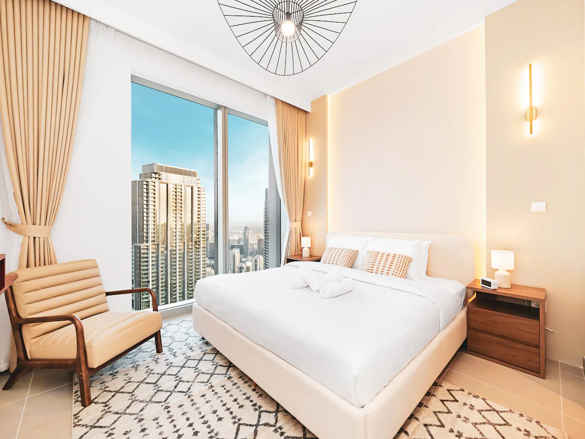 4 Bedroom Furnished Apartment with Burj Khalifa And Fountain View | Forte Towers — photo 4