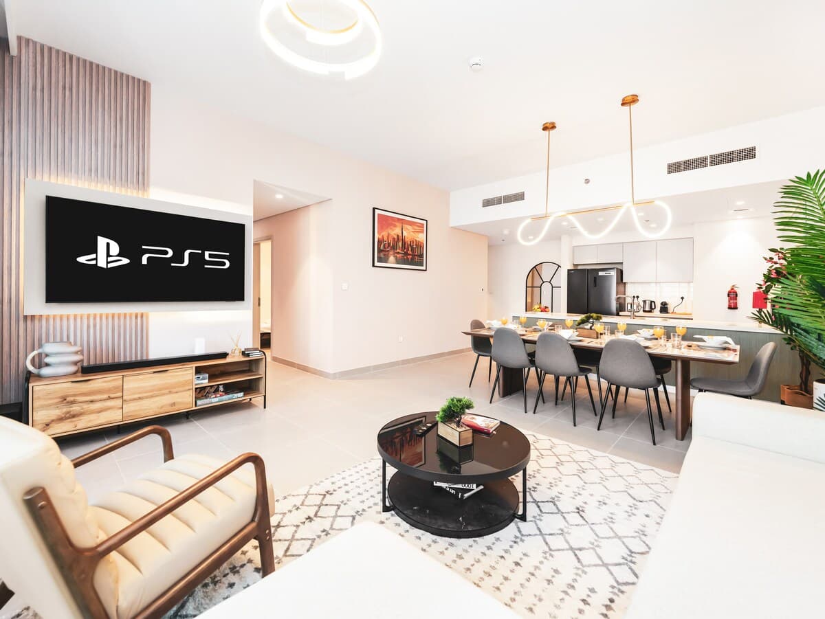 4 Bedroom Furnished Apartment with Burj Khalifa And Fountain View | Forte Towers — photo 2