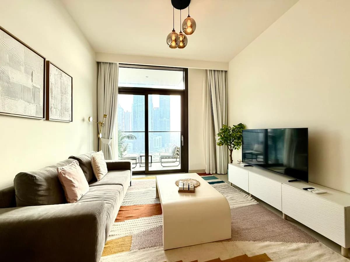 1 Bedroom Furnished Apartment | Burj Crown — photo 5