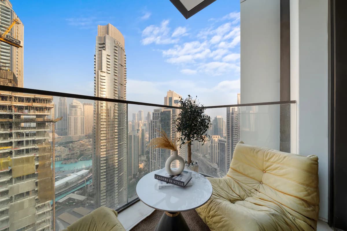 3 Bedroom Furnished Apartment | Burj Crown