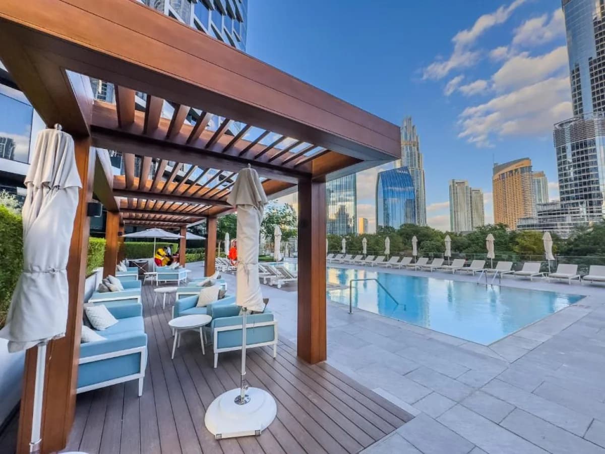 2-Bed Apartment with City Skyline View | Address Opera — photo 4