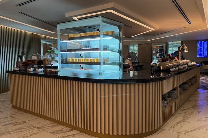 VIP access to Pearl Lounge at Abu Dhabi International Airport — Food & drink things to do in Abu Dhabi