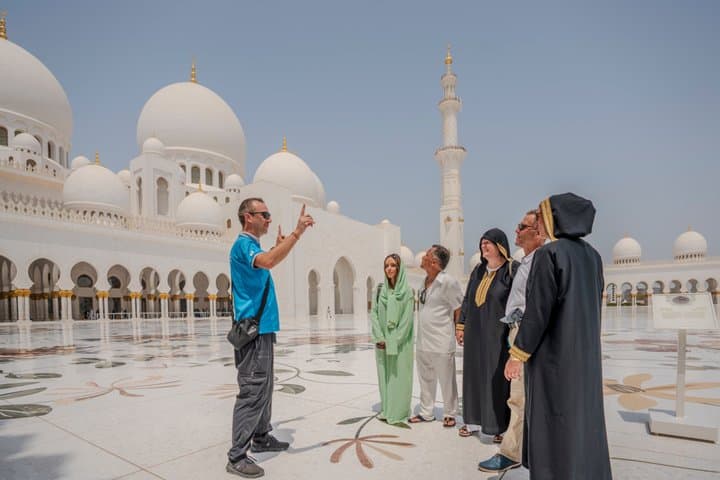 Abu Dhabi day tour from Dubai — Grand Mosque and Royal Palace — Cultural & heritage things to do in Dubai
