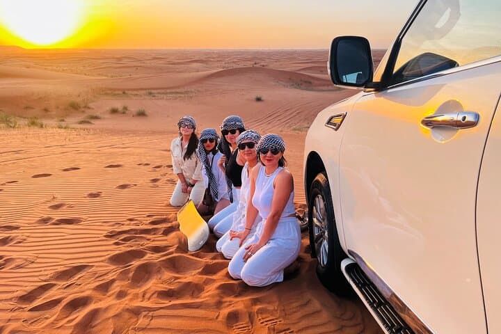 Dubai desert safari with buffet dinner, Sharjah